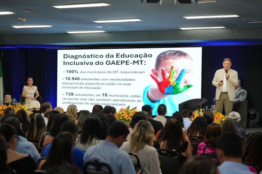 Conselheiro Antonio Joaquim debateu caminhos para o avanço da educação especial inclusiva no estado.