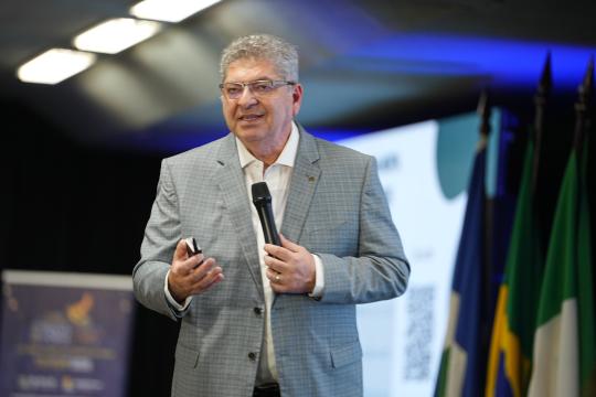 Conselheiro participou do 15º Fórum Estadual Extraordinário da Undime-MT.