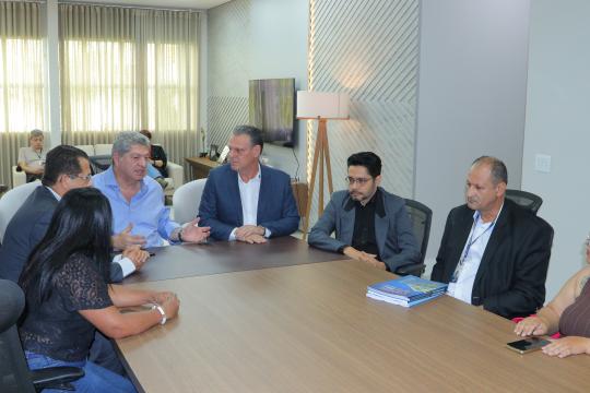 Reunião com Cons. Maluf e Senador favaro (9).jpg